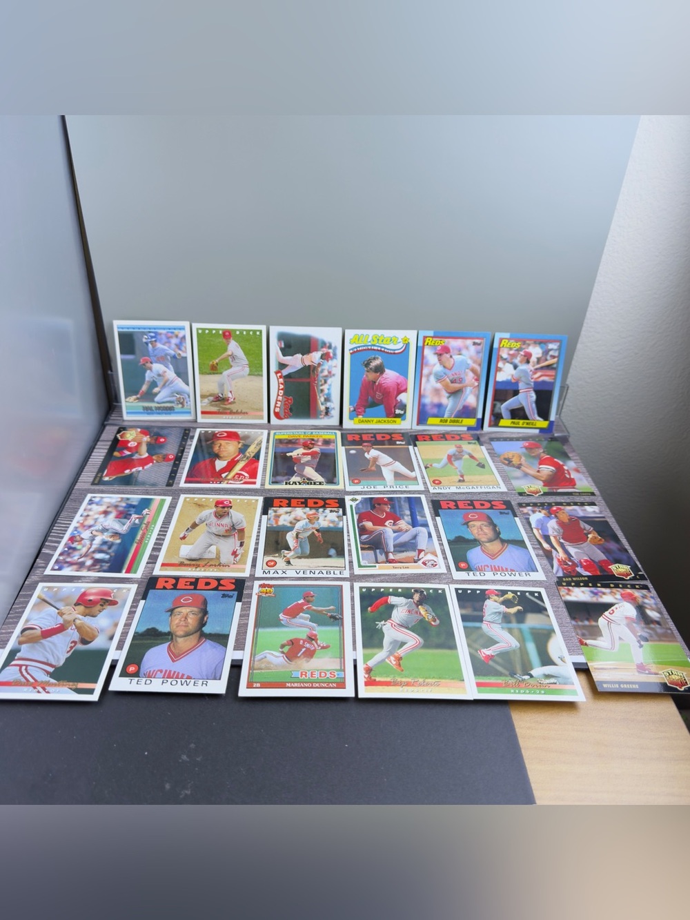 Cincinnati Reds Baseball Card Lot of 24 Upper Deck Topps Donruss 1988–1993